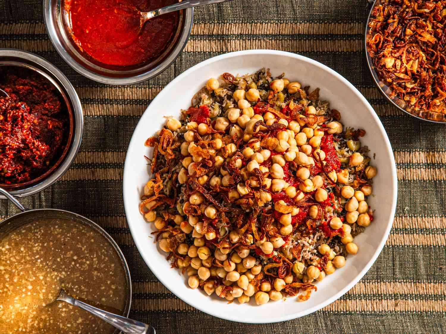 Koshari Egyptian Lentils Rice And Pasta Recipe